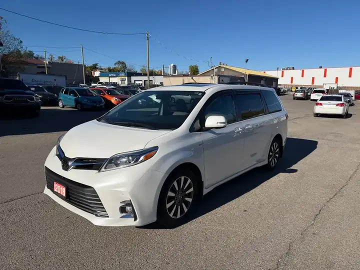 Toyota Sienna