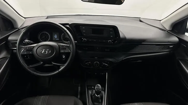Hyundai Bayon 2023 photo 3