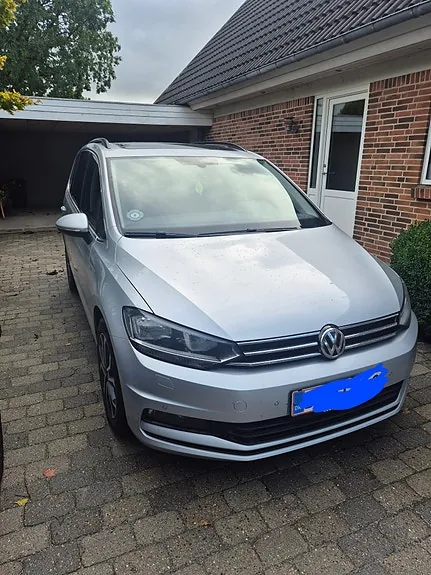Volkswagen Touran 2019 photo 2