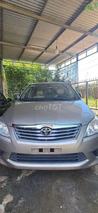 Toyota Innova 2013 photo 3