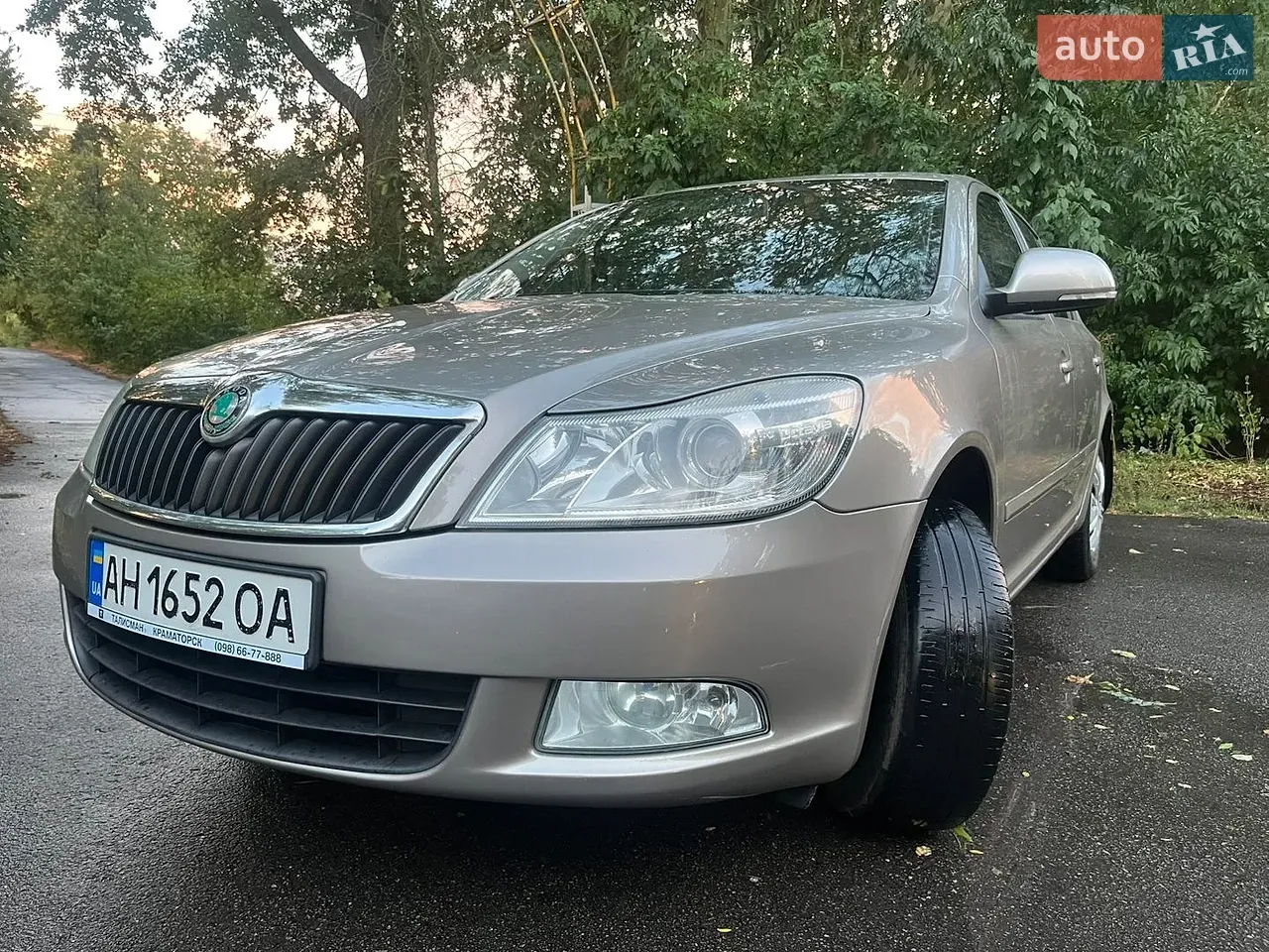 Skoda Octavia 2011 photo 3