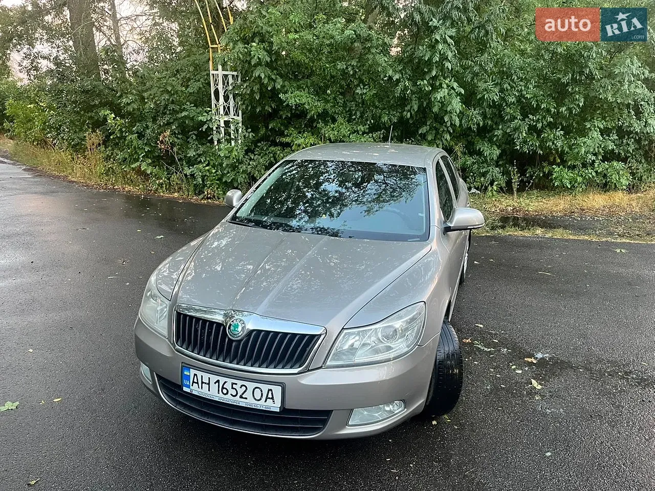 Skoda Octavia 2011 photo 2
