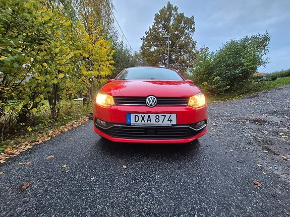 Volkswagen Polo 2015 photo 3