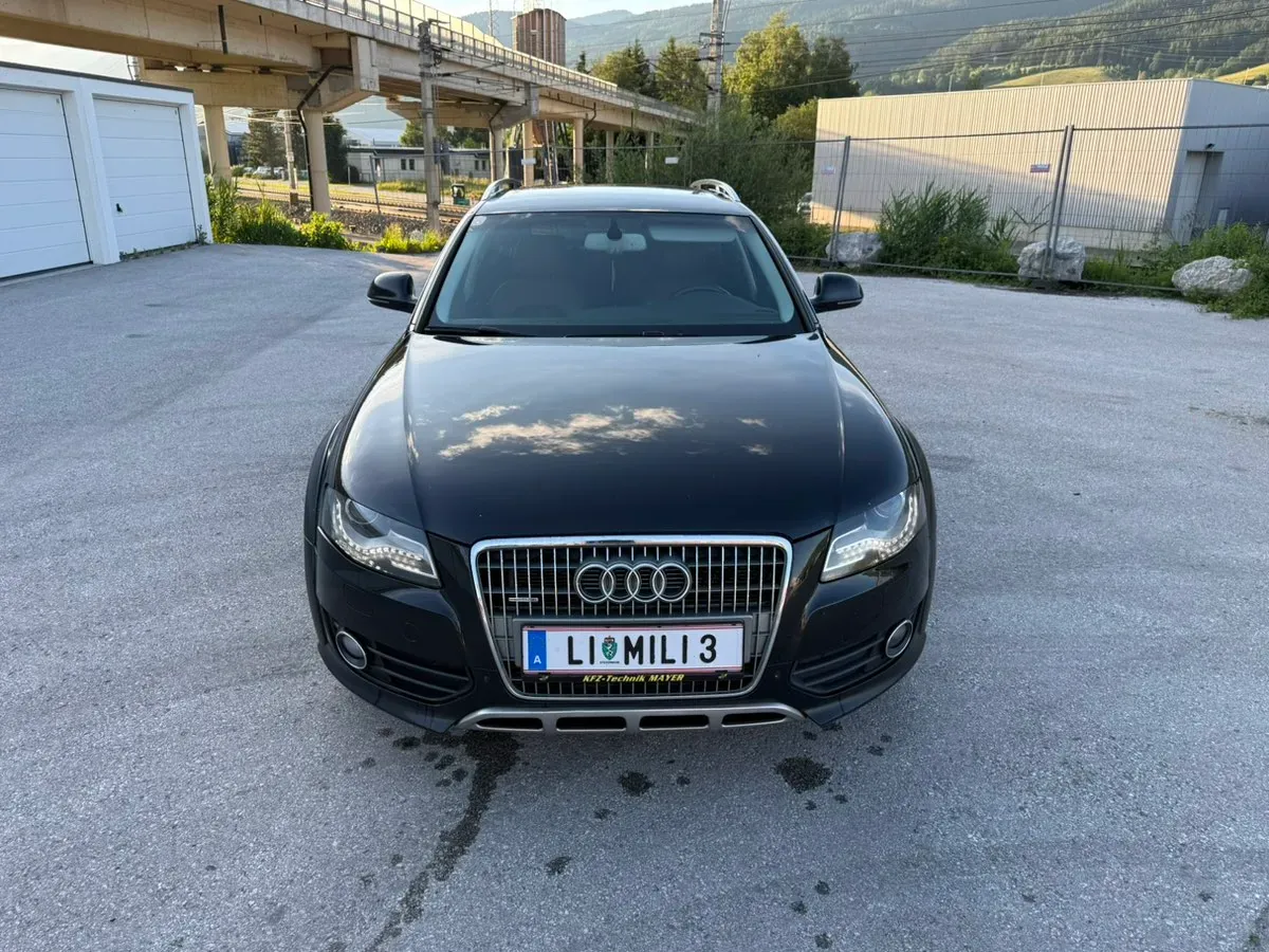 Audi A4 Allroad 2009 photo 2