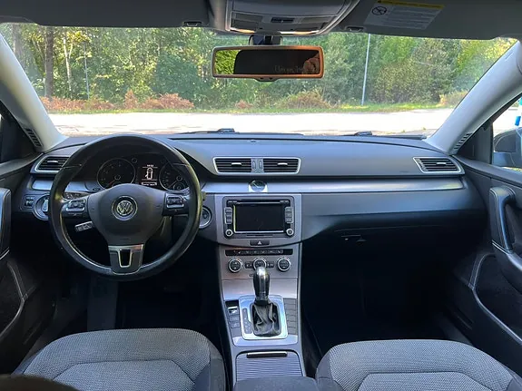Volkswagen Passat 2013 photo 5