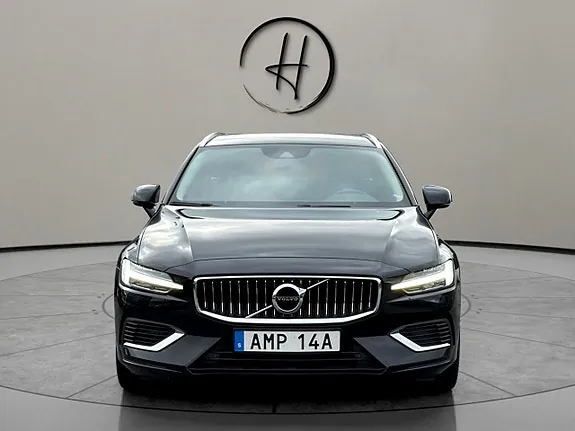 Volvo V60 2022 photo 3