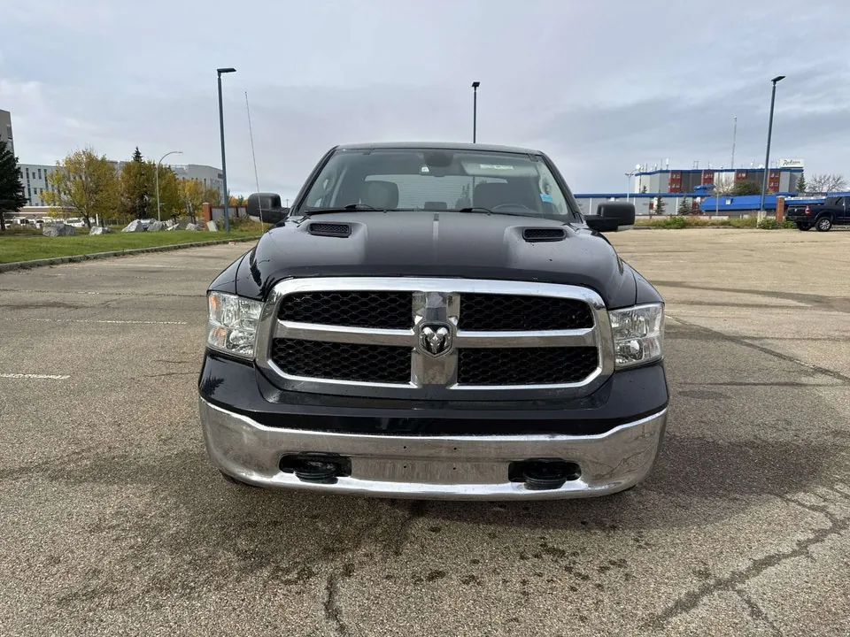 Ram 1500 Classic 2022 photo 2