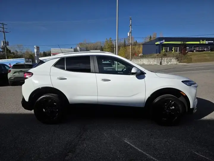 Buick Encore 2024 photo 4