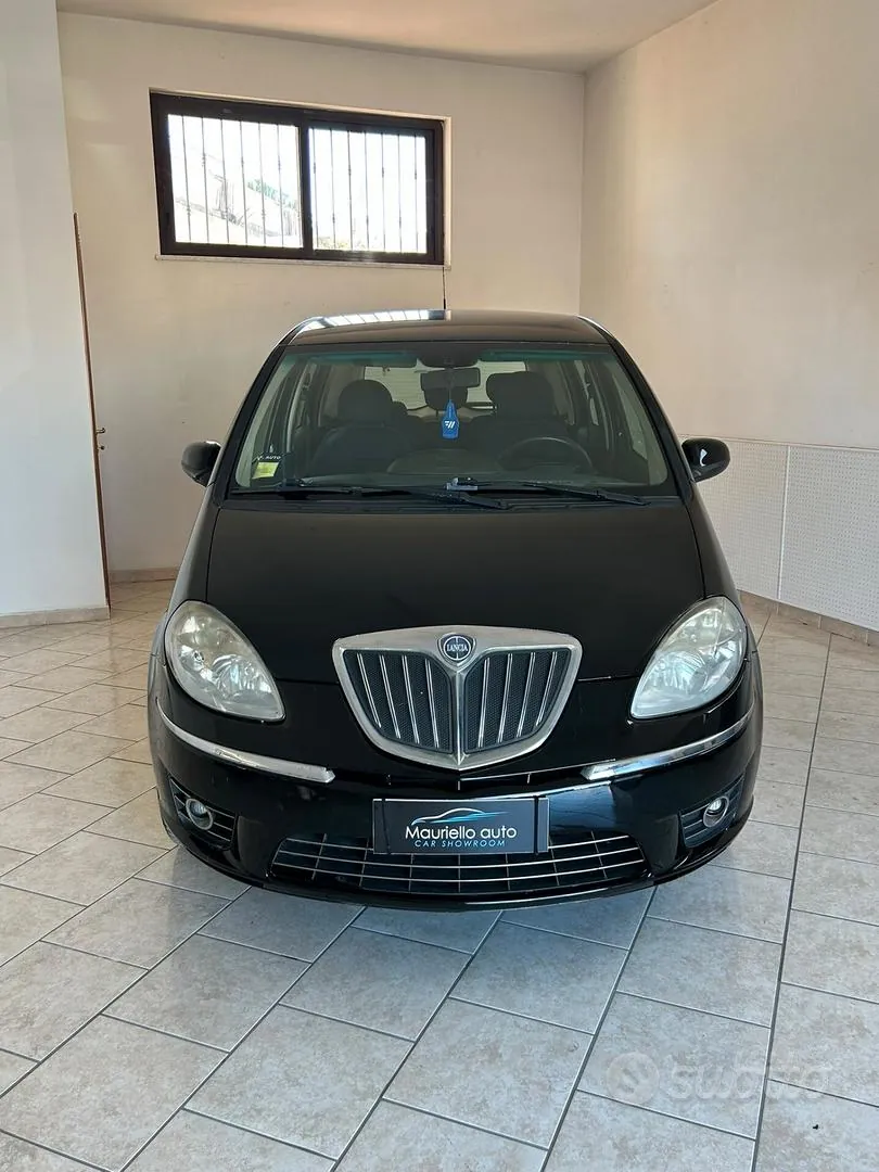 Lancia Musa 2010 photo 2