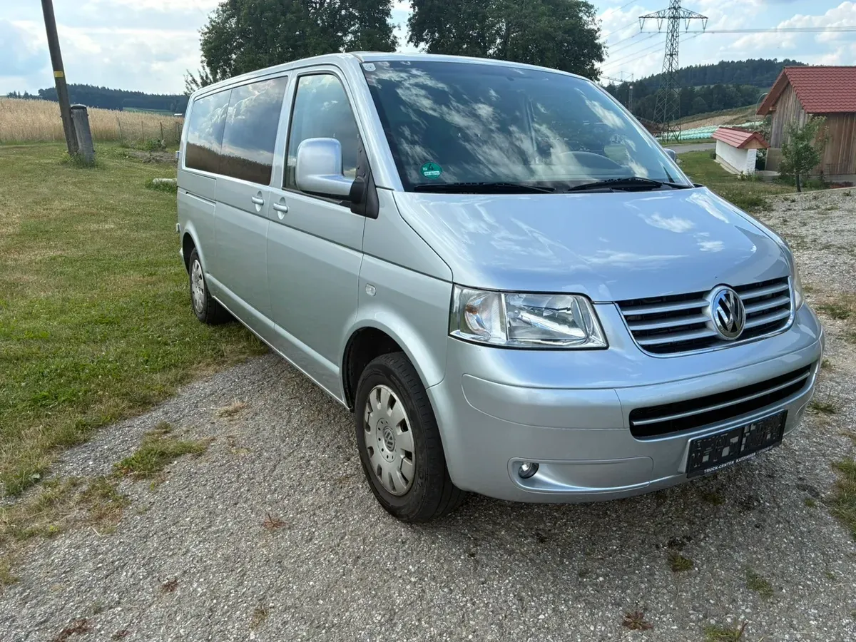 Volkswagen Caravelle 2006 photo 3