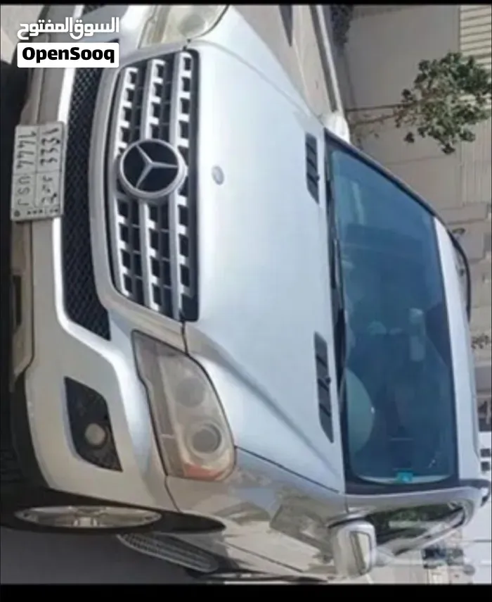 Mercedes-Benz M-Class 2010 photo 2