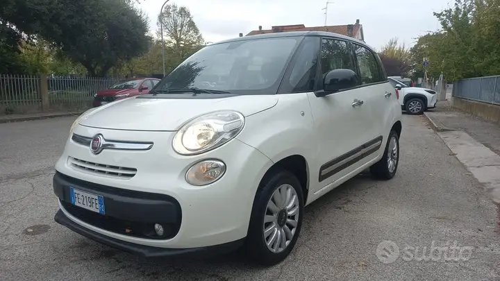 Fiat 500L 2016 photo 3