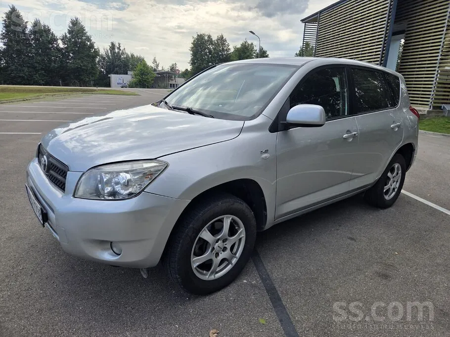 Toyota Rav4 2009 photo 3
