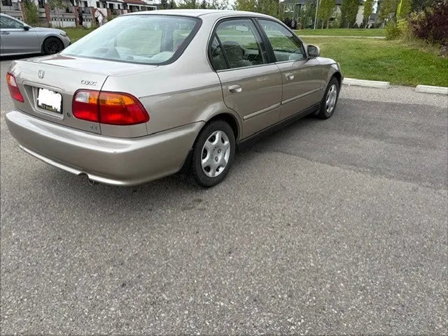 Honda Civic 2000 photo 2