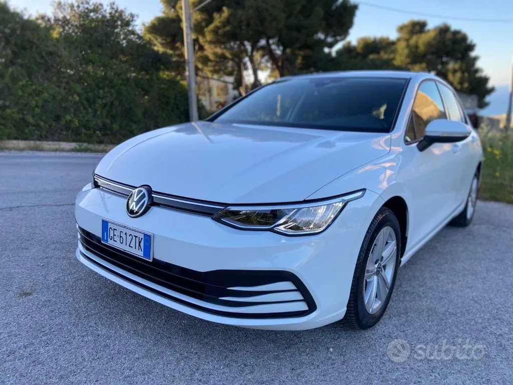 Volkswagen Golf 2021 photo 2