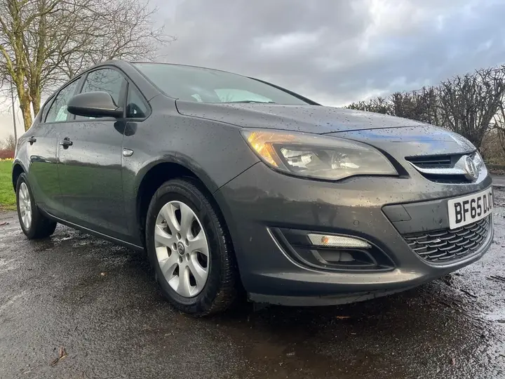 Vauxhall Astra
