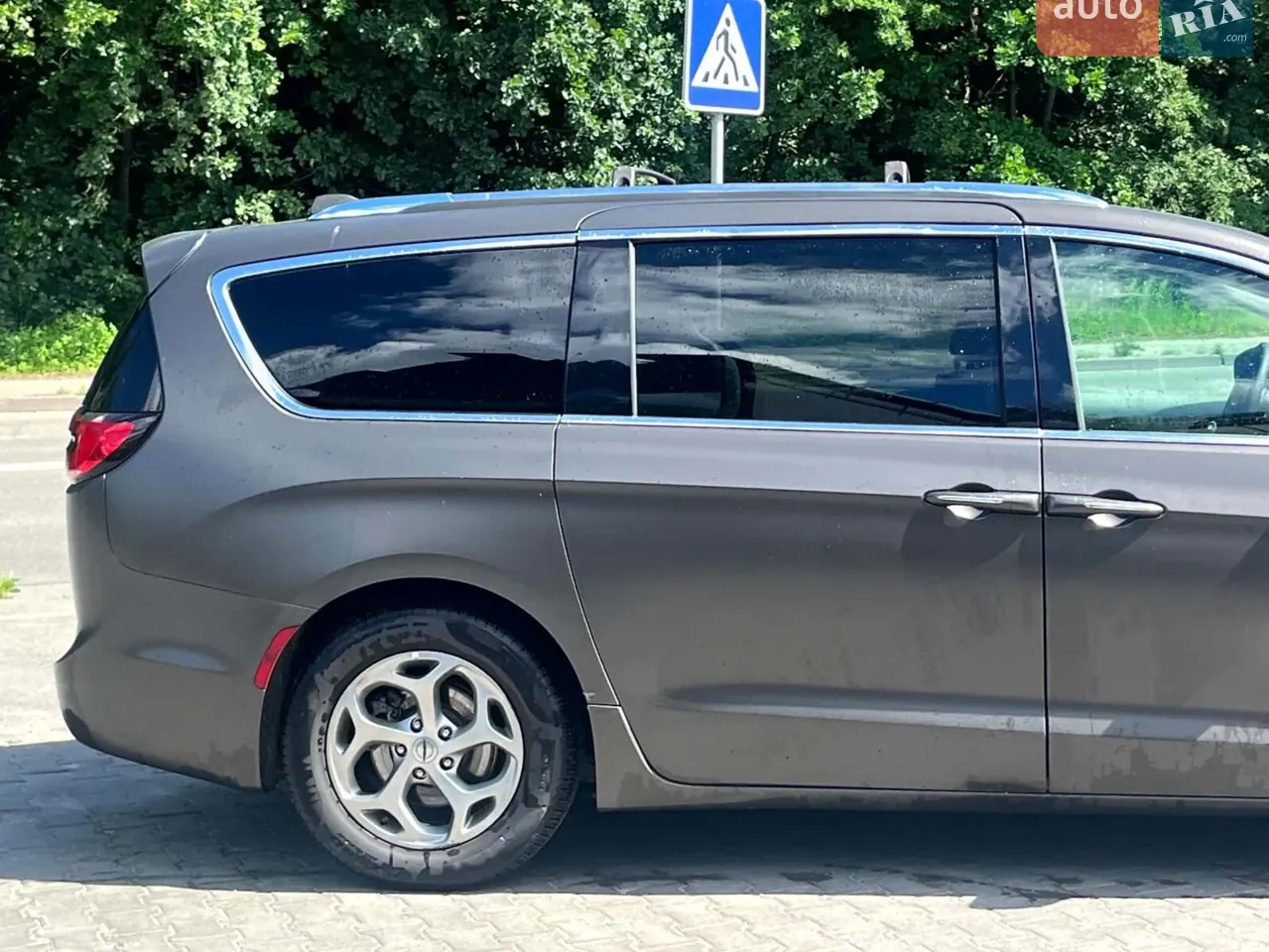 Chrysler Pacifica 2021 photo 5