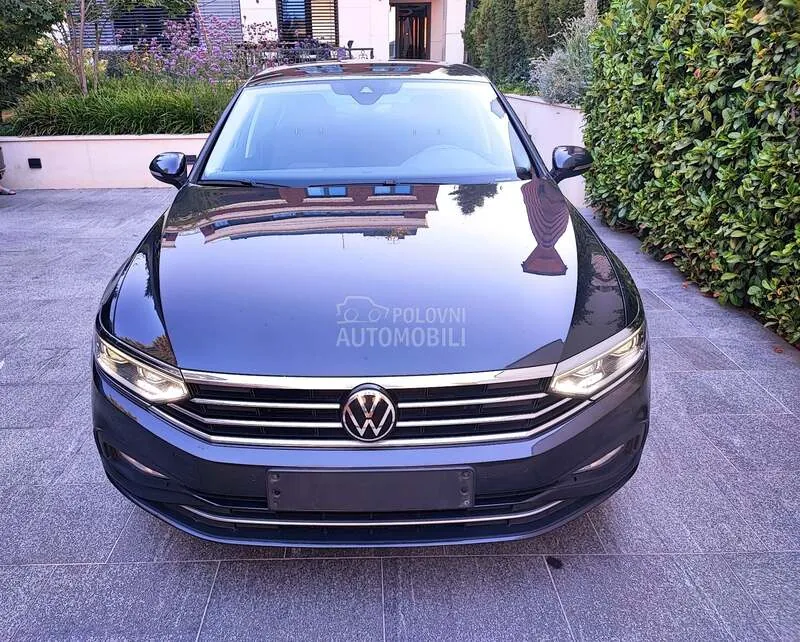 Volkswagen Passat 2021 photo 2