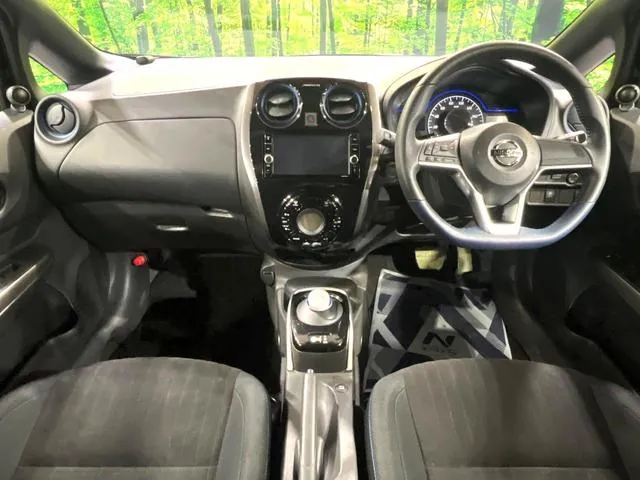 Nissan Note 2019 photo 2
