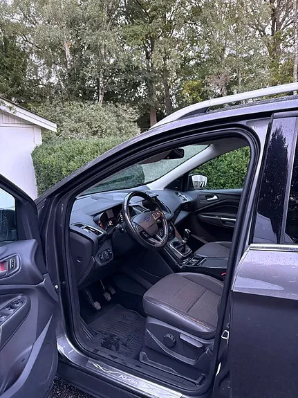 Ford Kuga 2018 photo 3