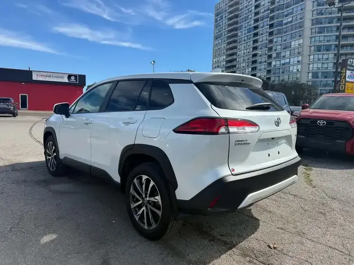 Toyota Corolla Cross 2023 photo 5