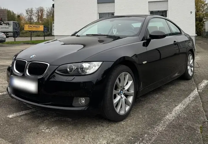 BMW 320I