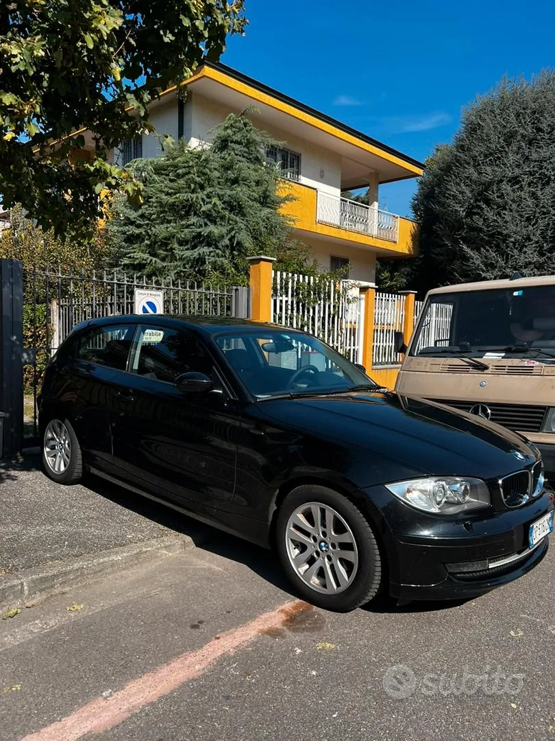 BMW 1 Series 2008 photo 2