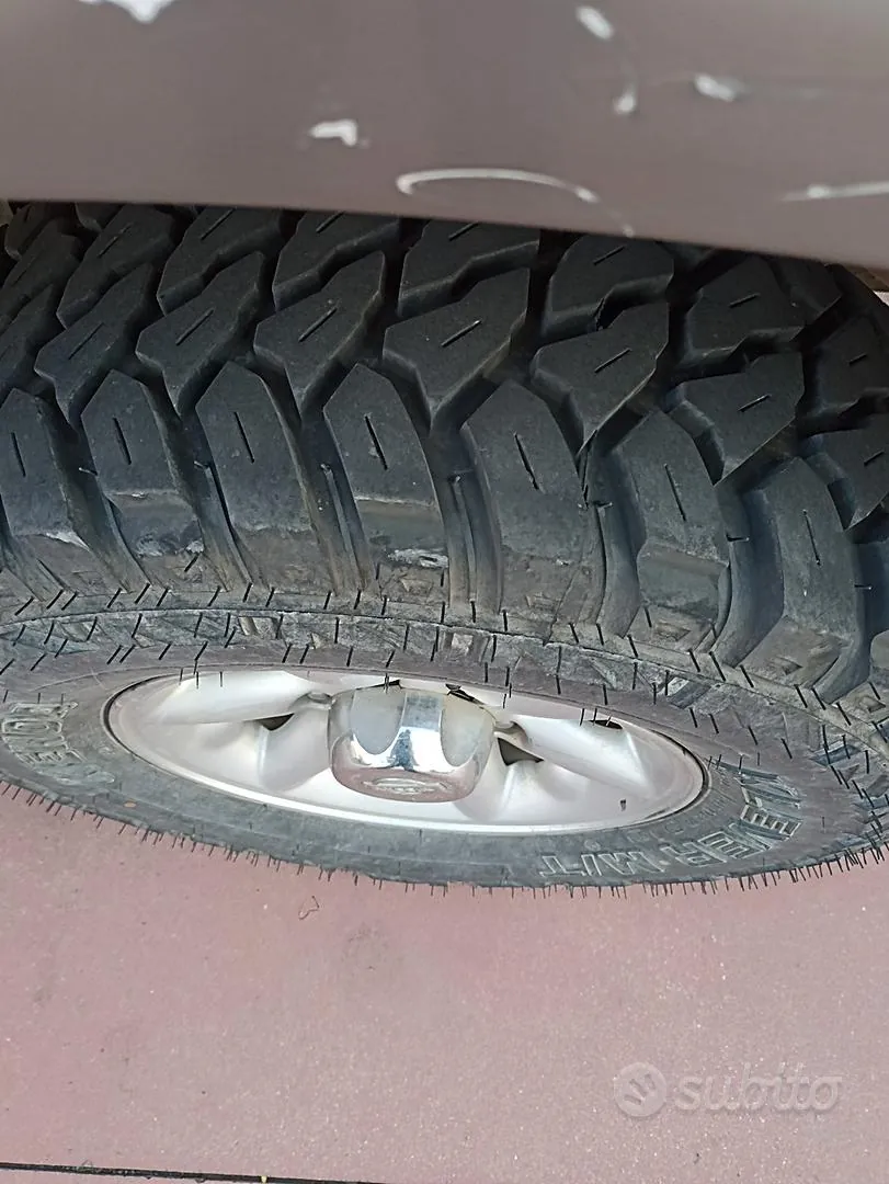 Nissan Terrano Ii 2001 photo 4