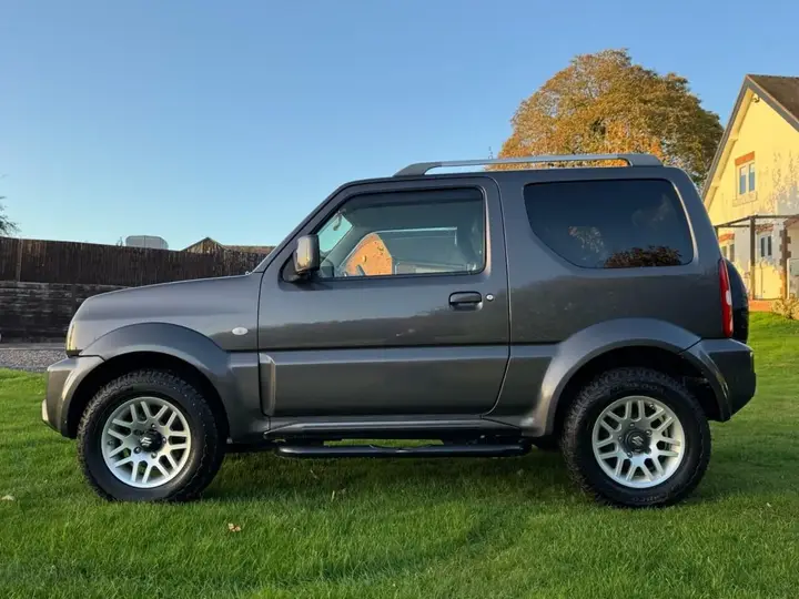 Suzuki Jimny 2015 photo 4