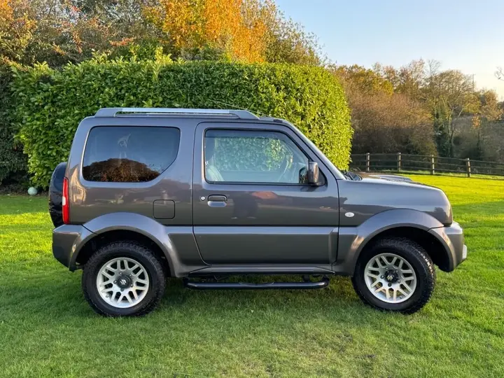 Suzuki Jimny 2015 photo 3