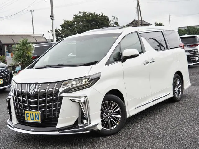 Toyota Alphard 2022 photo 4