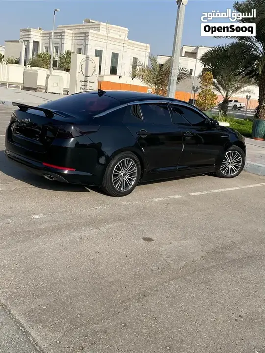 Kia K5 2011 photo 4