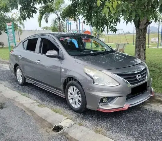 Nissan Almera