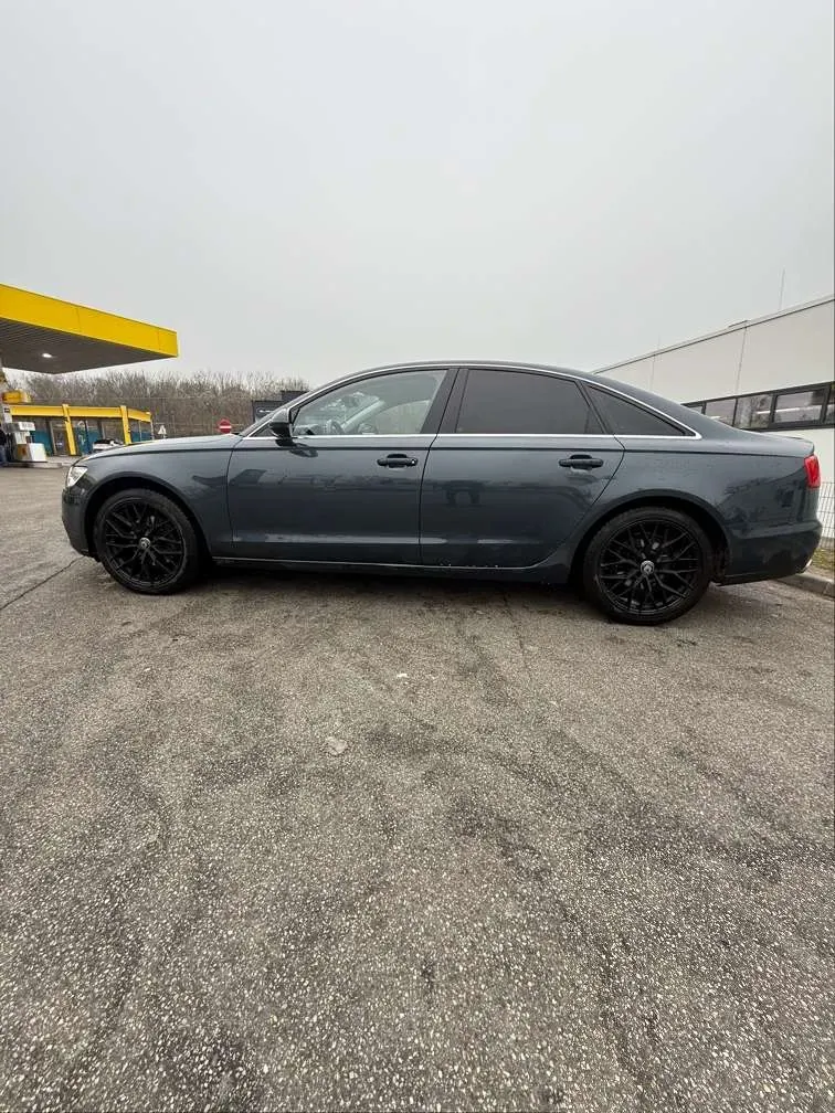 Audi A6 2011 photo 3