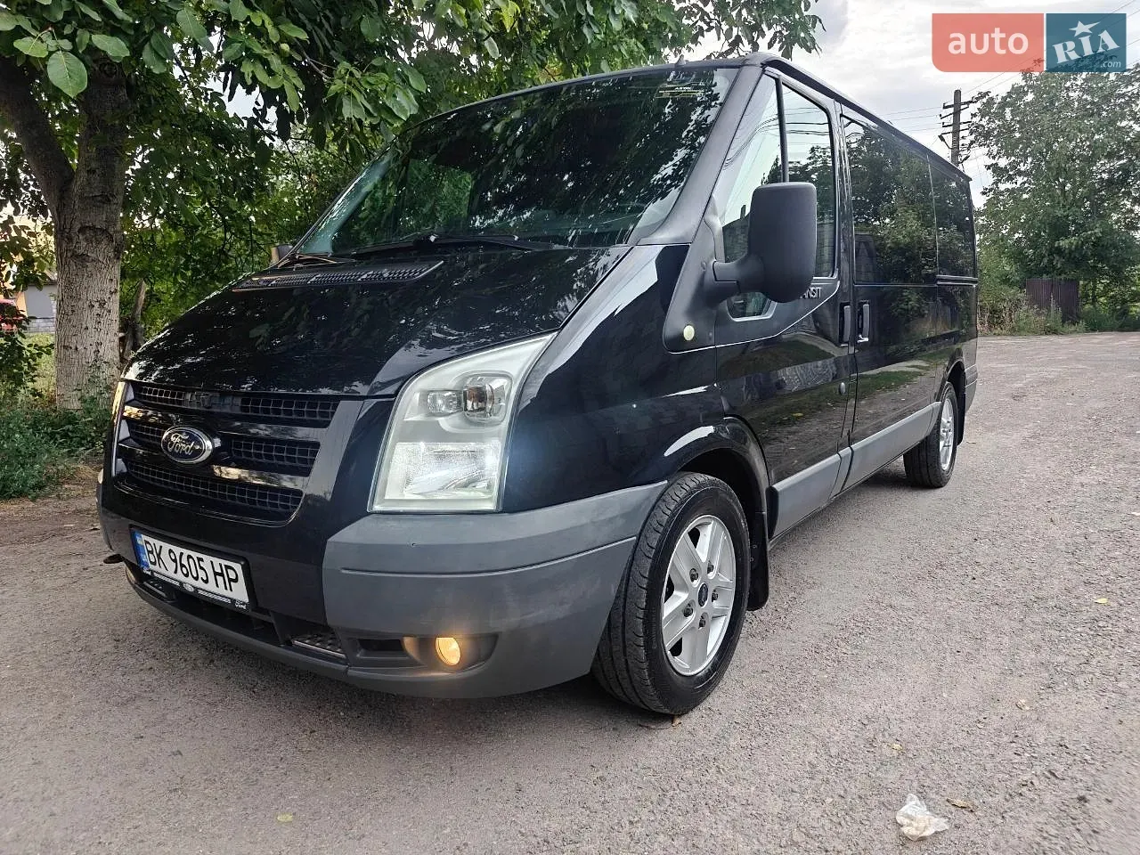 Ford Transit 2011 photo 2