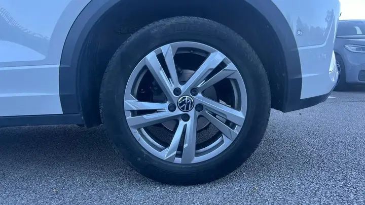 Volkswagen T-Roc 2023 photo 5