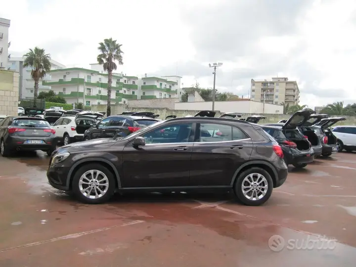Mercedes-Benz Gla 2016 photo 2