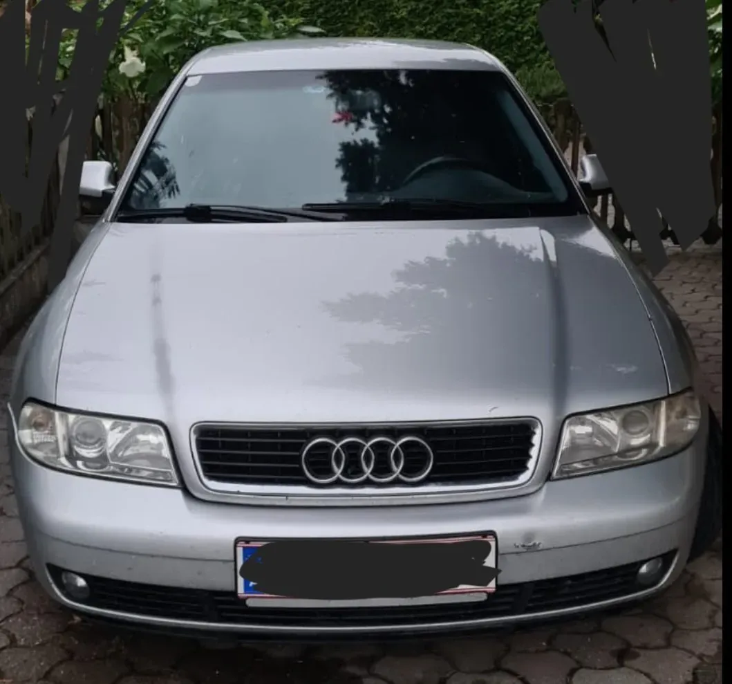 Audi A4 1999 photo 2
