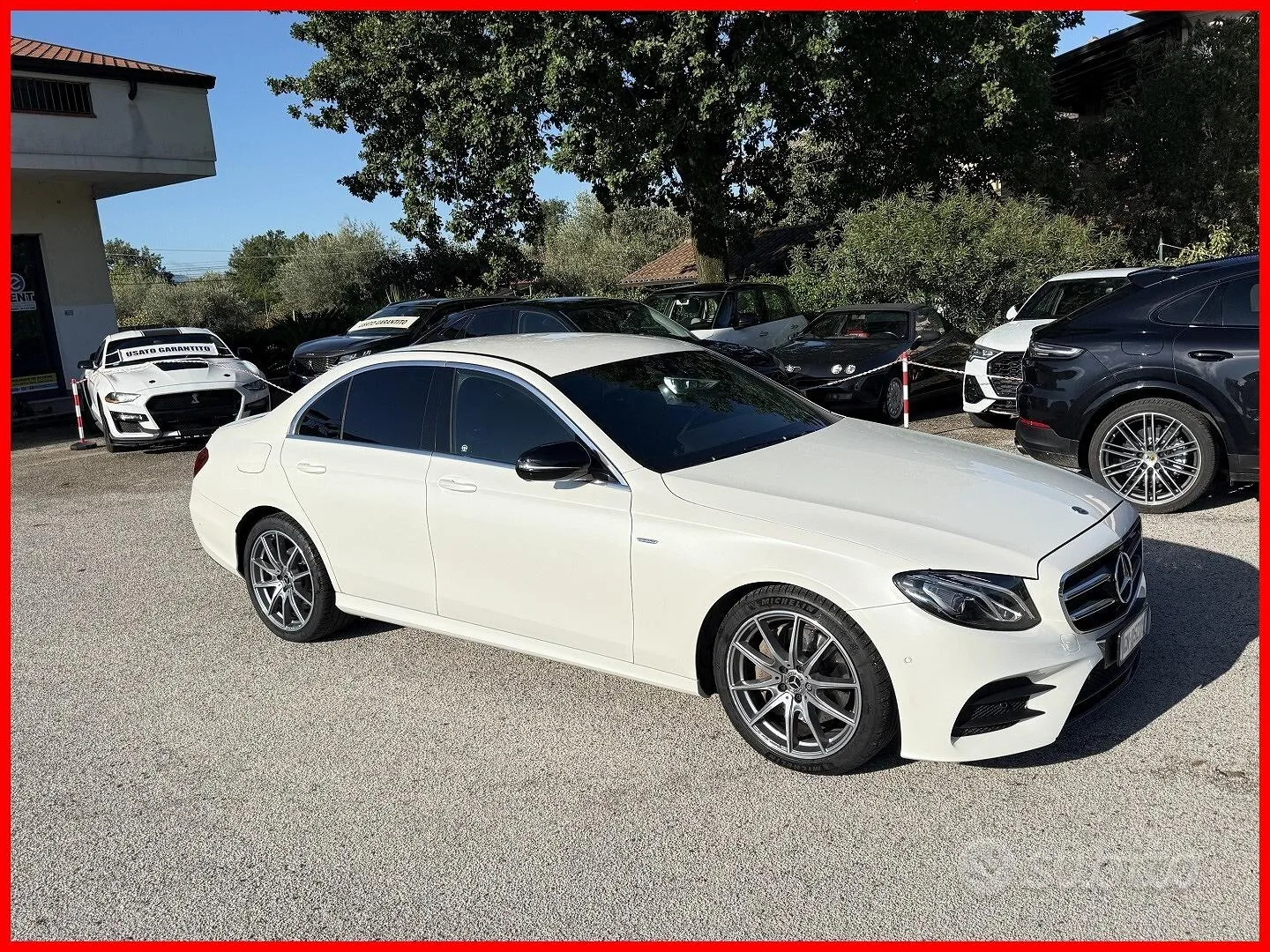 Mercedes-Benz E 200