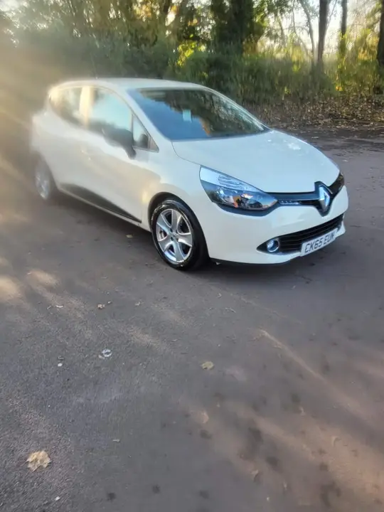 Renault Clio 2015 photo 4