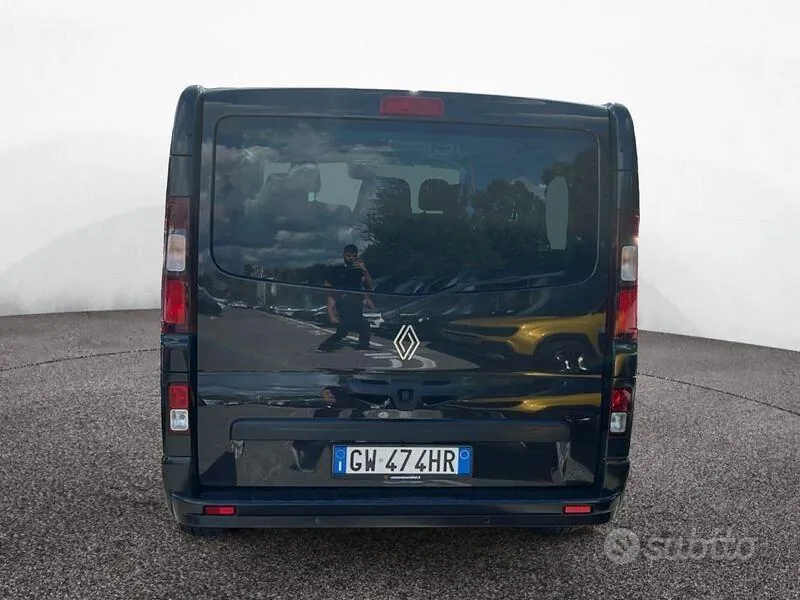 Renault Trafic 2024 photo 5