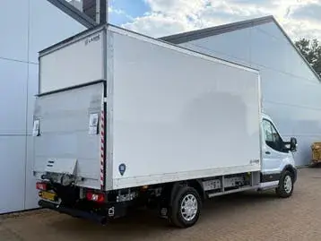 Ford Transit 350 2024 photo 3