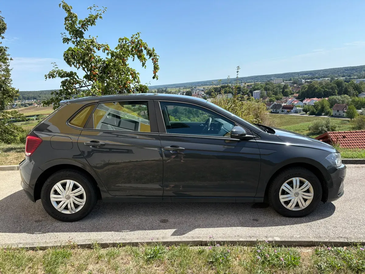 Volkswagen Polo 2018 photo 3