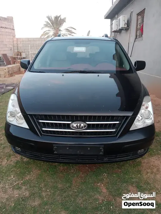 Kia Carnival 2008 photo 5