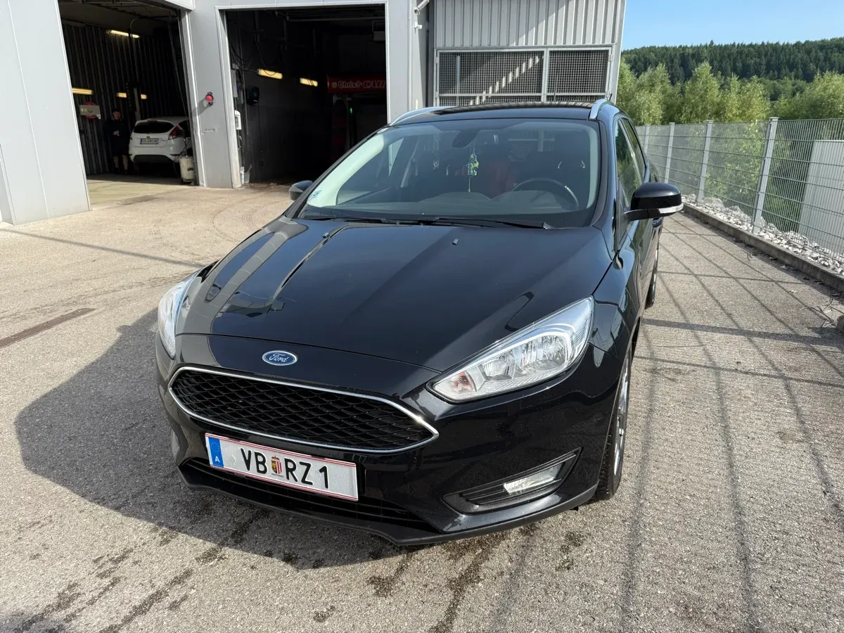 Ford Focus 2015 photo 3