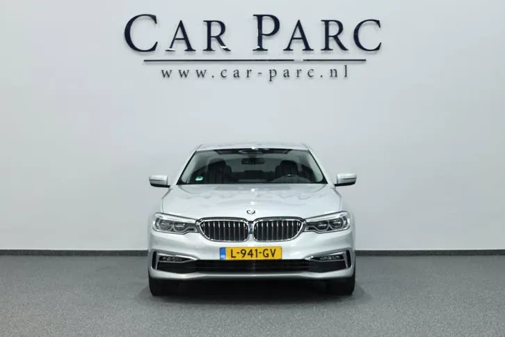 BMW 5 Series 2019 photo 3
