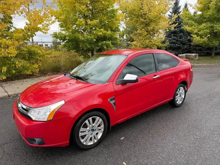Ford Focus 2008 photo 2