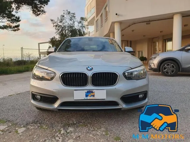 BMW 118D 2018 photo 2