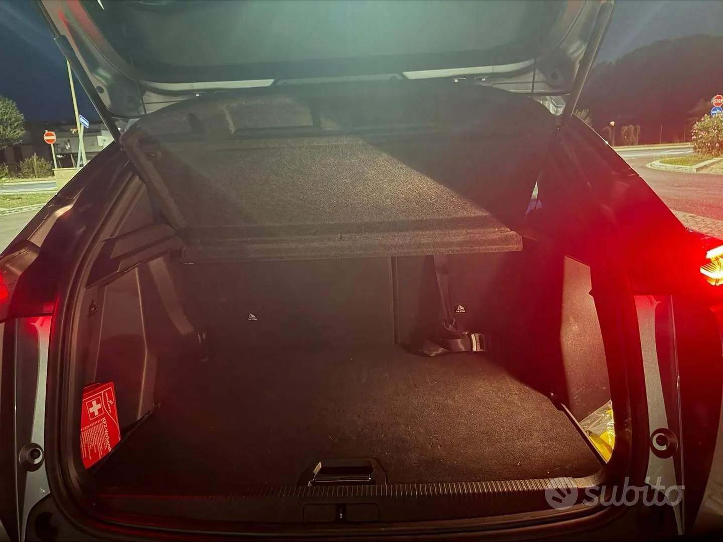 Peugeot 2008 Allora 2024 photo 3