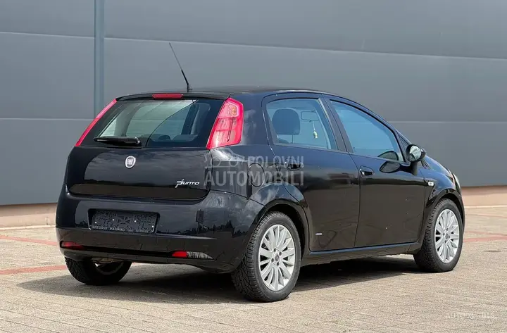 Fiat Grande Punto 2008 photo 5
